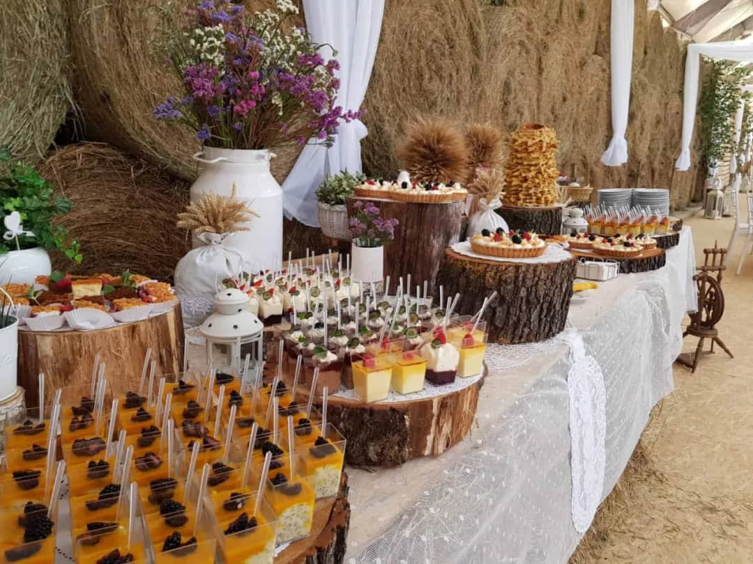 Czy catering się opłaca? Sprawdź, ile naprawdę zaoszczędzisz