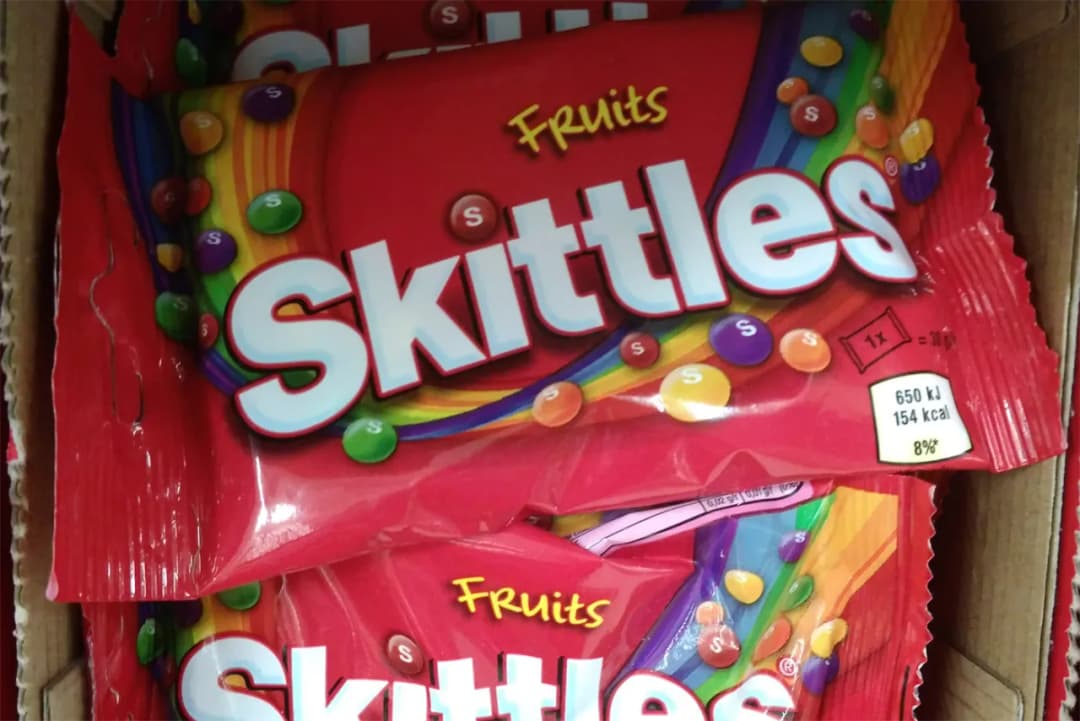 Czy Skittles są wegańskie? Odkryj składniki i kontrowersje