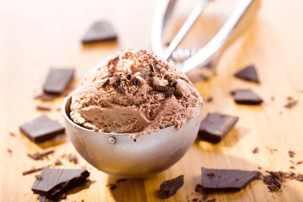 Jak zrobić lody proteinowe, które zaspokoją Twoje zdrowe pragnienia