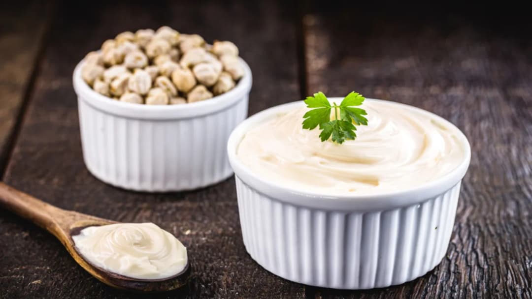 Majonez wegański jak zrobić - prosty przepis na zdrowy dodatek