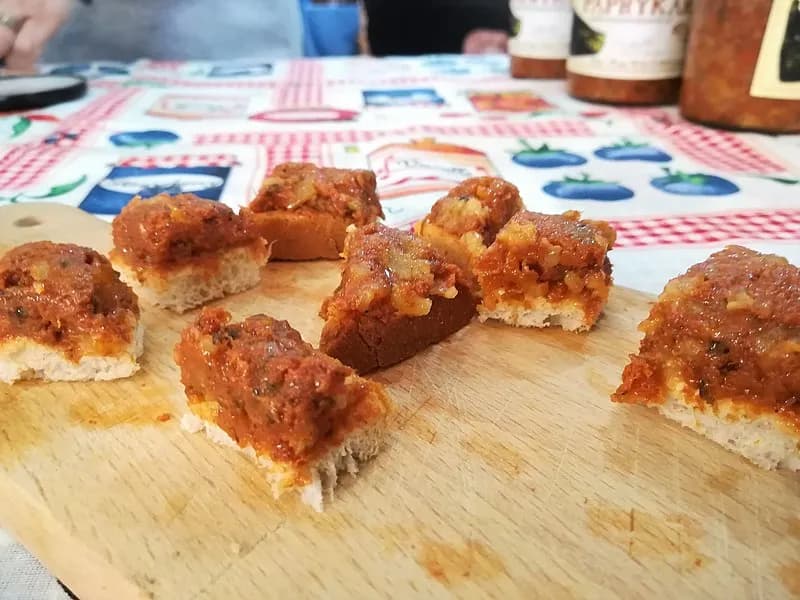 Czy paprykarz jest dietetyczny? Sprawdź, co musisz wiedzieć o zdrowiu