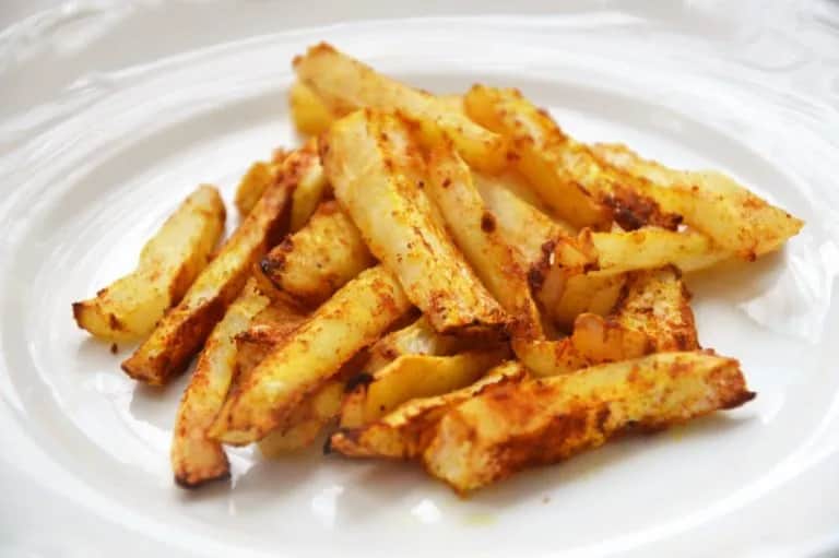 Z czego można zrobić dietetyczne frytki? Alternatywy, które zaskoczą