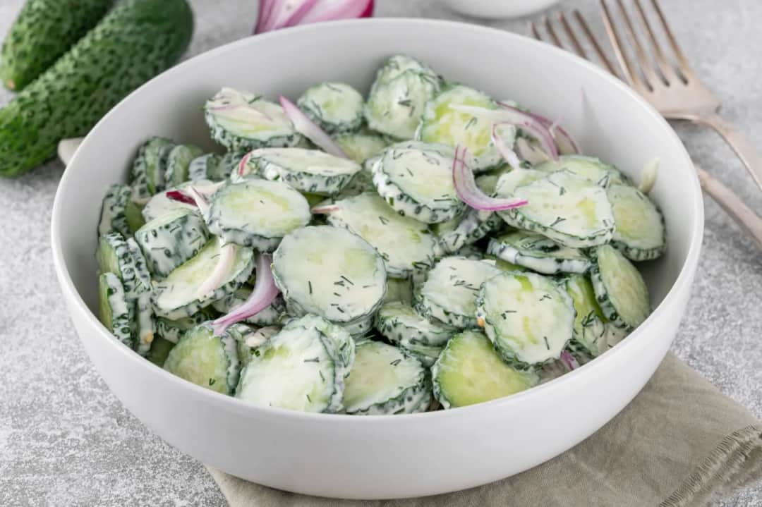 Jak zrobić biały sos dietetyczny, który zachwyci smakiem i zdrowiem