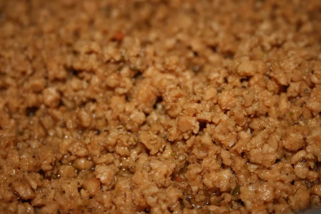 Jak zrobić wegańskie mięso, które zachwyci smakiem i teksturą