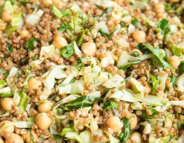 Wegańska kuchnia na co dzień: proste przepisy na smaczne posiłki