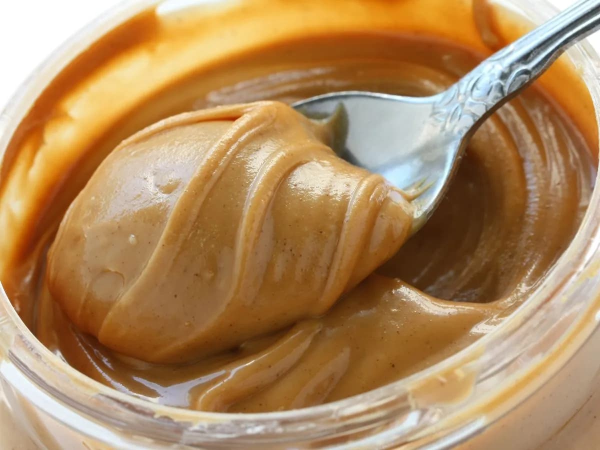 Jak zrobić dietetyczne masło orzechowe bez dodatków i cukru