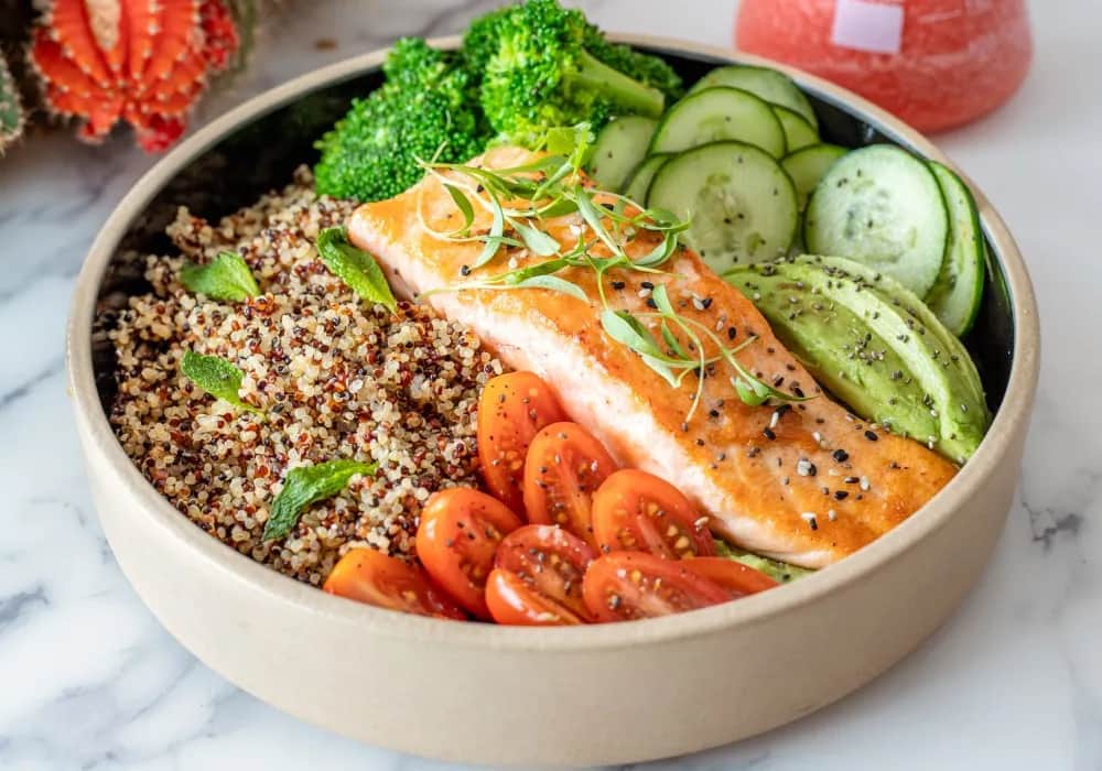 Co można zjeść na obiad dietetyczny, aby schudnąć i czuć się dobrze